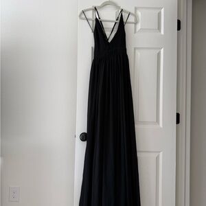 Pink Lily Black V-Neck Strappy Maxi Dress